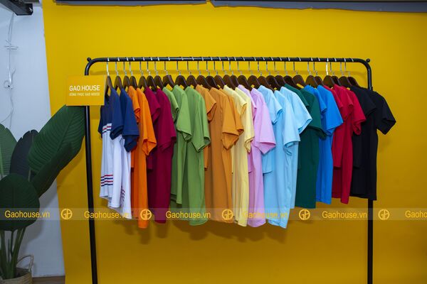 Dùng mắc treo áo gia đình
