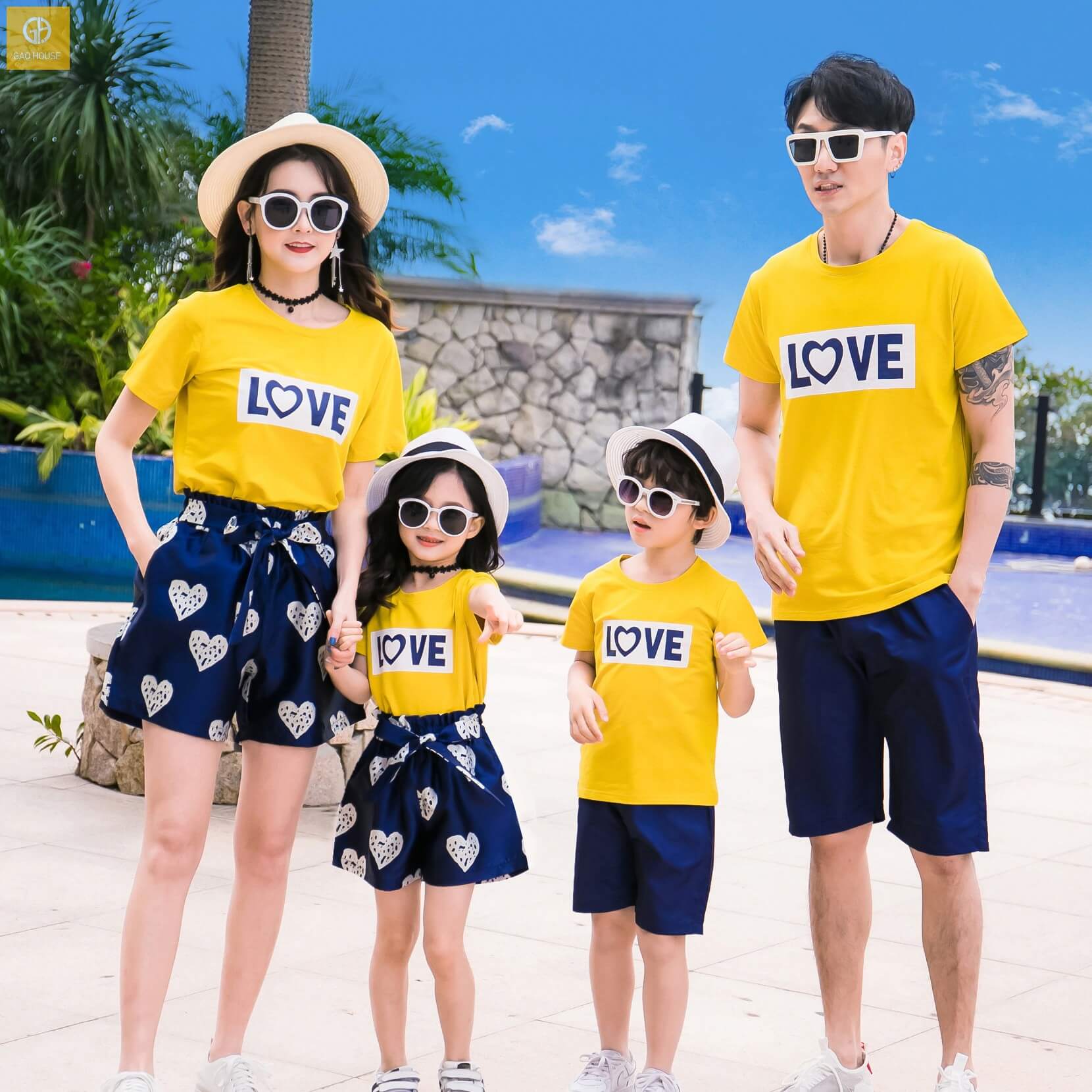 Các mẫu áo thun đồng phục hè, đi biển đẹp 2022 - Công ty TNHH May Mặc Vui  Nguyễn