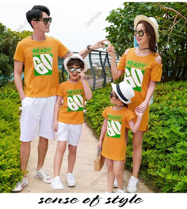 Áo váy đồng phục gia đình đi biển