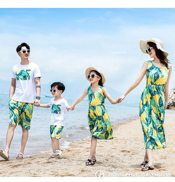 3_bộ áo váy gia đình cao cấp đi biển