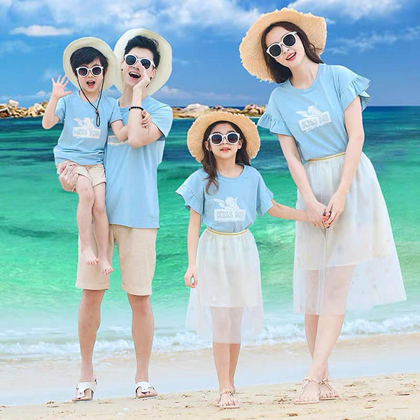 áo gia đình đi biển - trang phục đi biển sống ảo cho gia đình