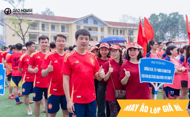 áo đồng phục đại học công nghiệp hà nội tham gia hội thao