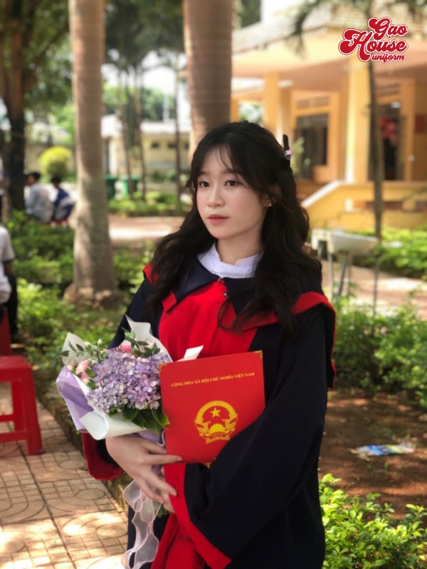 áo đồng phục tốt nghiệp trường thpt hùng vương