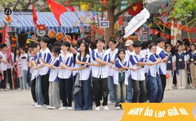 Áo nhóm đồng phục trường trung học phổ thông năng khiếu