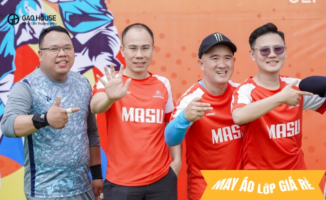 Áo polo đồng phục trường đại học UEF