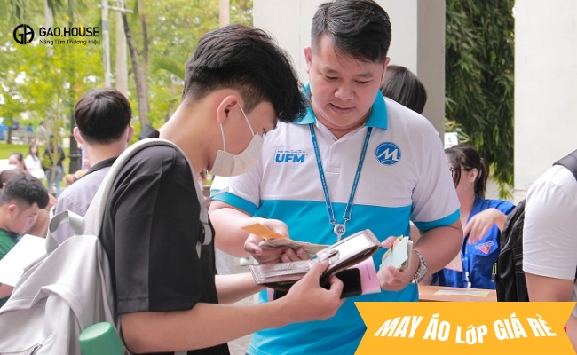 Áo thun polo đồng phục trường tài chính marketing