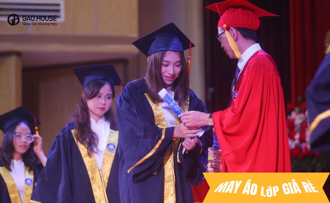 áo tốt nghiệp cử nhân đồng phục trường đại học sư phạm hà nội