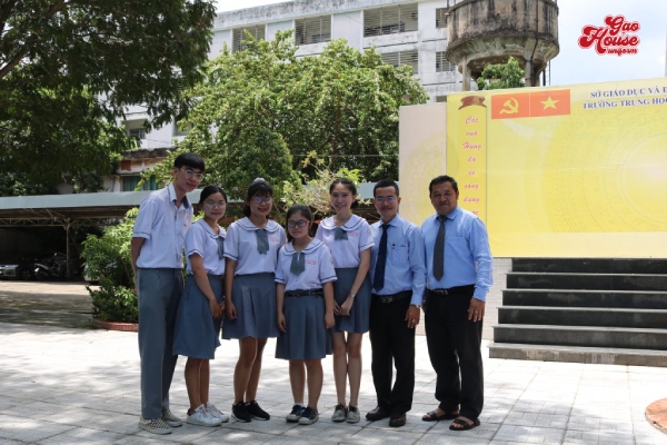 chi phí may đồng phục hùng vương