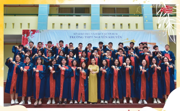 đồng phục áo cử nhân tốt nghiệp trường Nguyễn Khuyến