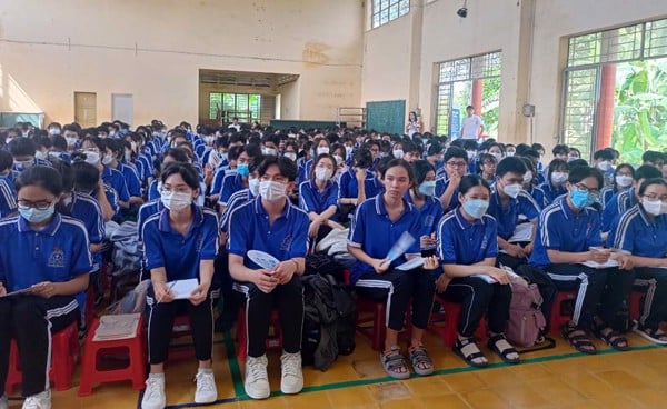 đồng phục hufi