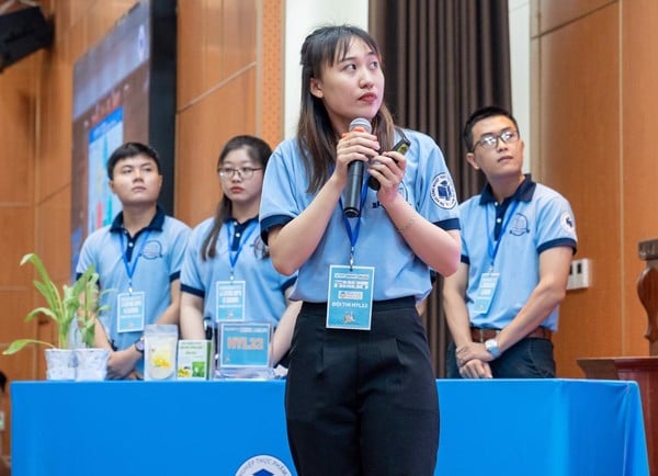 Đồng phục thể dục trường HUFI