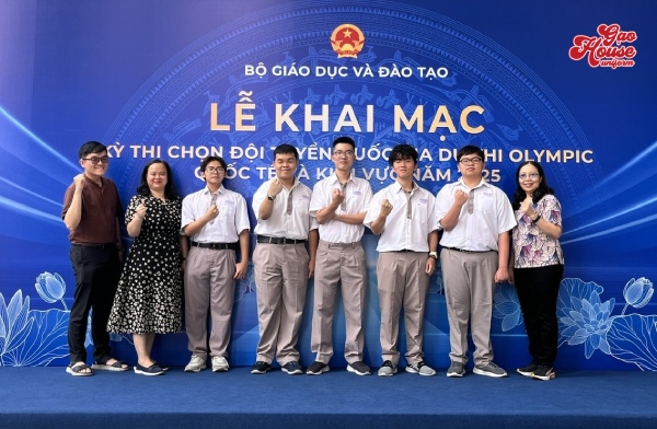 đồng phục trường thpt chuyên lê hồng phong tphcm lớp 10
