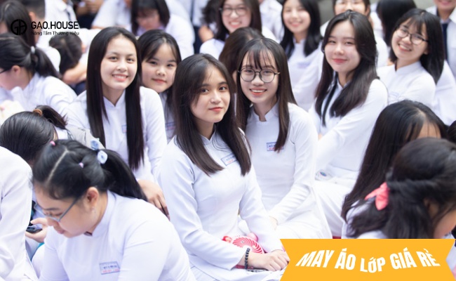 Đồng phục trường THPT Nguyễn Thị Minh Khai