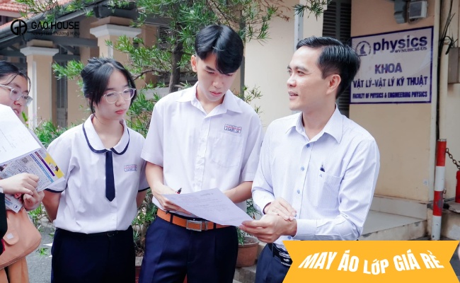 đônggf phục trường THPT Nguyễn Thượng Hiền