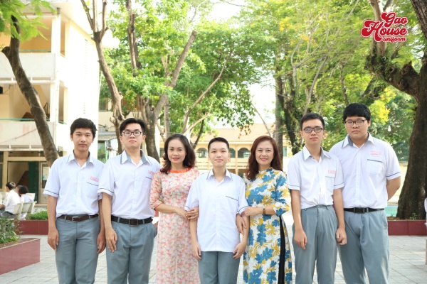 quy định mặc đồng phục của trường hùng vương