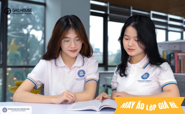 Xưởng may áo khoác đồng phục đại học thương mại