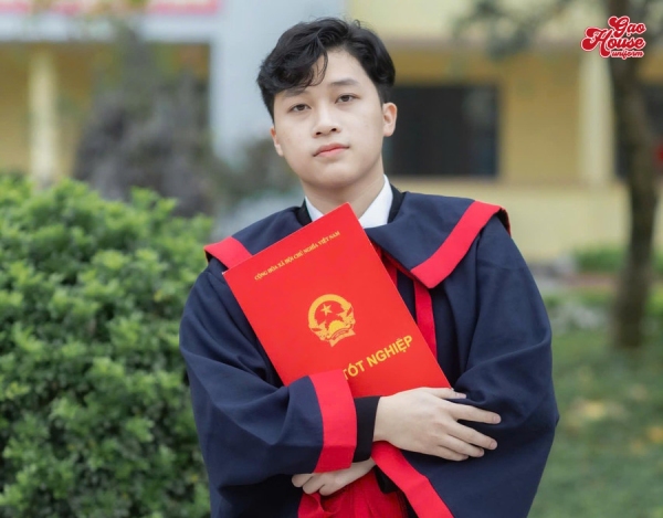 áo cử nhân đồng phục trường Bùi Thị Xuân Biên Hòa