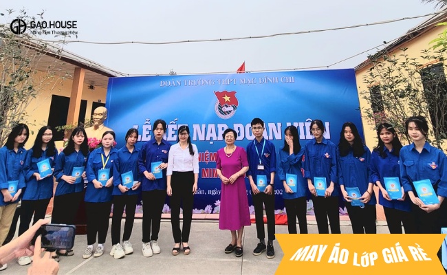 Áo đoàn đội thanh niên dành cho học sinh