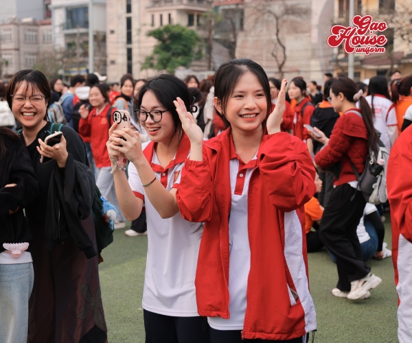 Áo khoác gió đồng phục trường Đại học Hà Nội