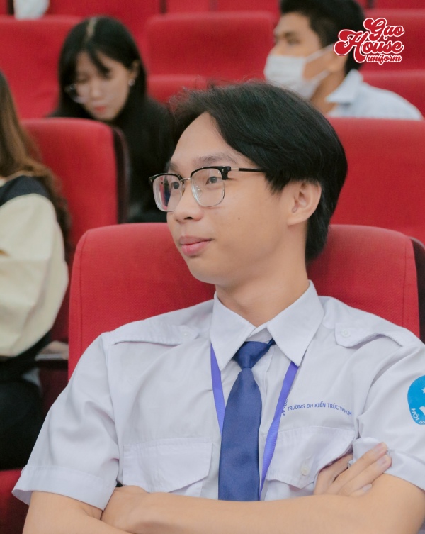 áo sơ mi đồng phục trường đại học kiến trúc tphcm