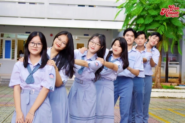 Áo sơ mi đồng phục trường Võ Văn Kiệt