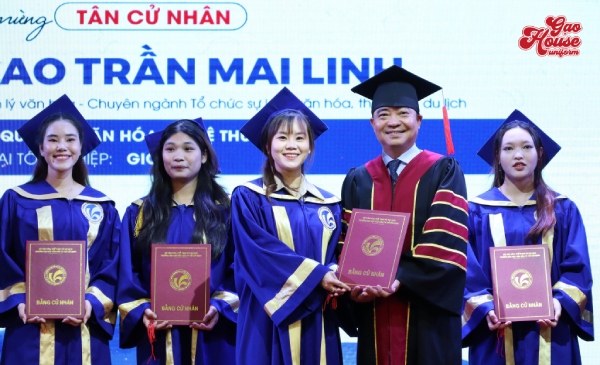áo tốt nghiệp đồng phục trường đại học văn hóa tphcm