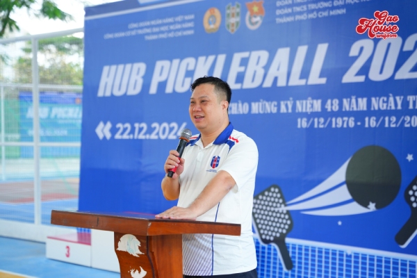 đồng phục thể dục hub