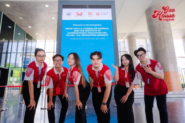 đồng phục trường đại học quốc tế hồng bàng