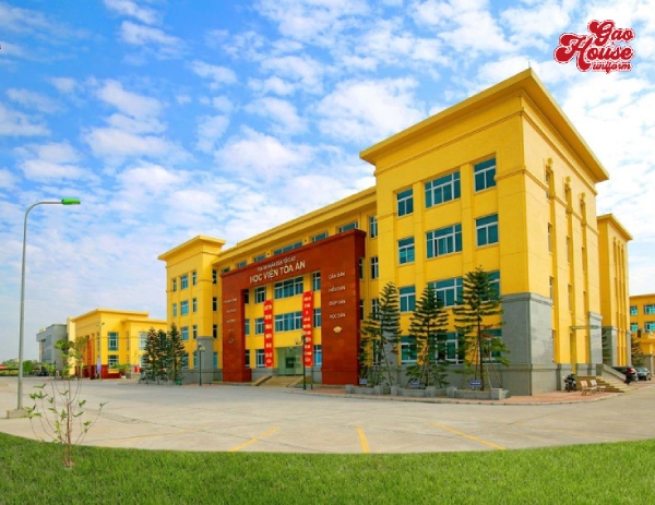 Học viện Tòa Án VCA