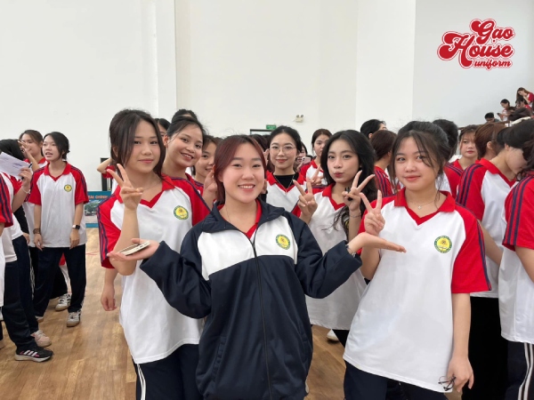 quy định mặc đồng phục trường aof