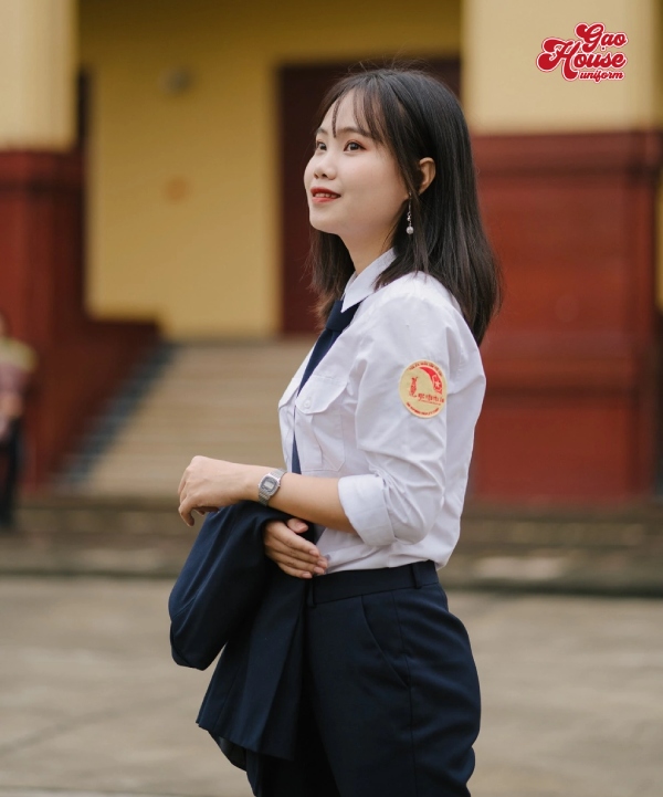 thiết kế logo đồng phục học viện tòa án