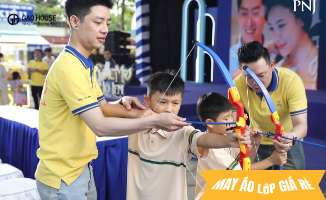 Tổng hợp các mẫu đồng phục PNJ sang trọng, đẳng cấp thương hiệu